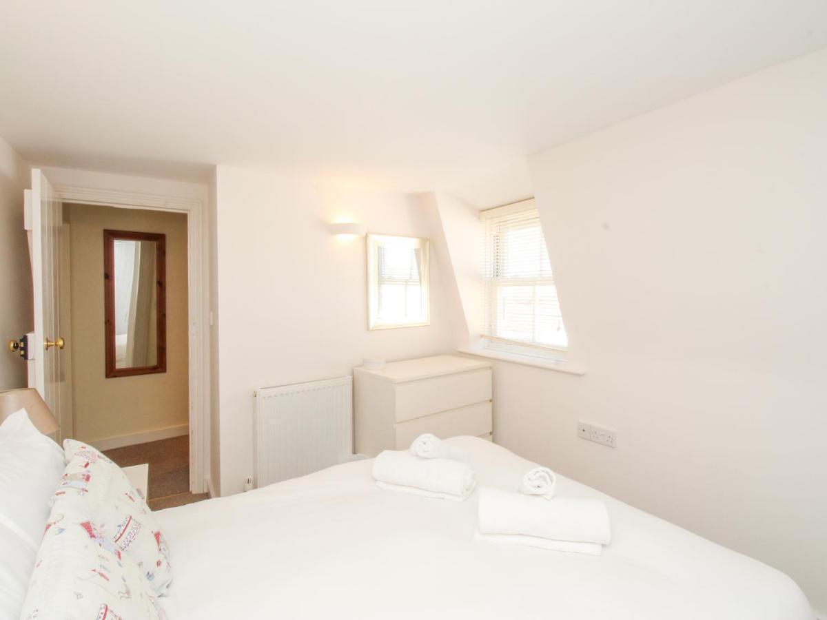 Ferienhaus Firkin Cottage, *
